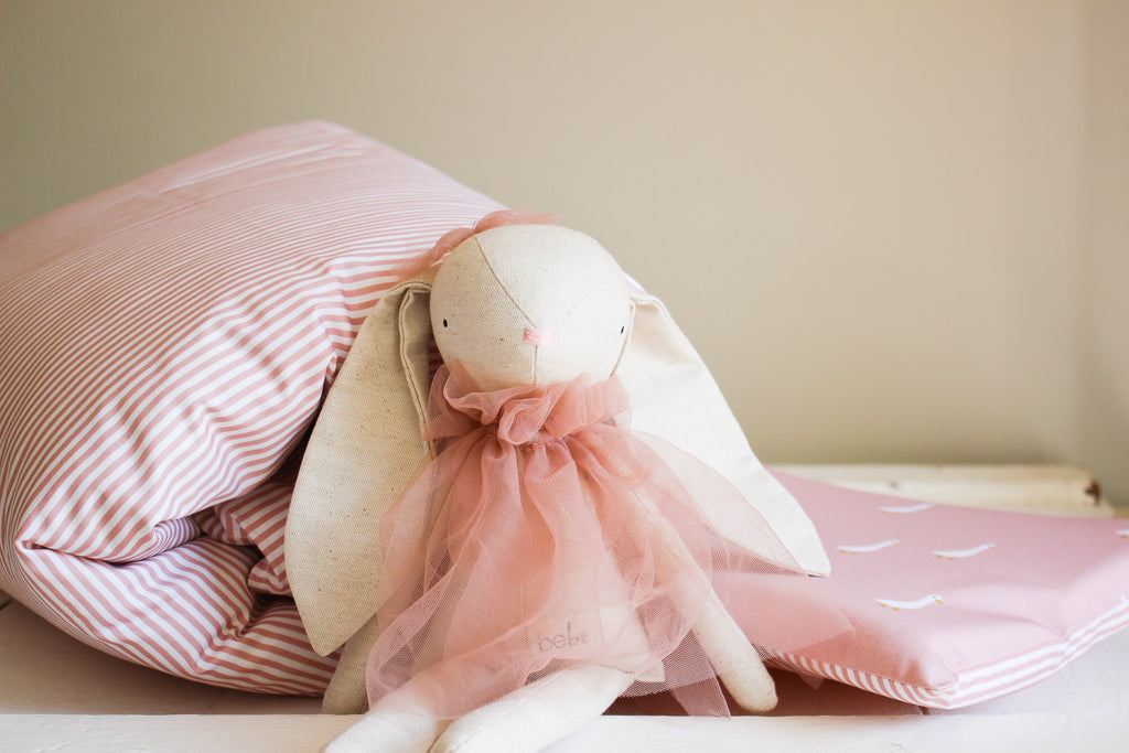 Cot  Duvet Set (100% Cotton) | Ducks & Lines | Dusty Rose