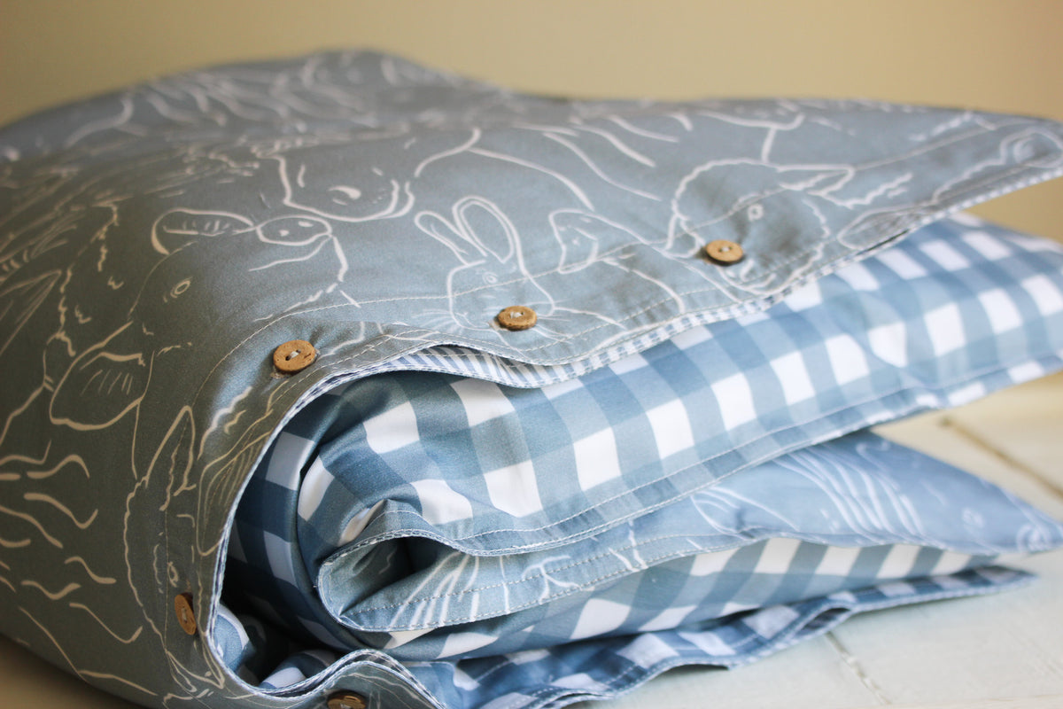 Cot  Duvet Set (100% Cotton) | Farm Animals & Gingham | Karoo Skies
