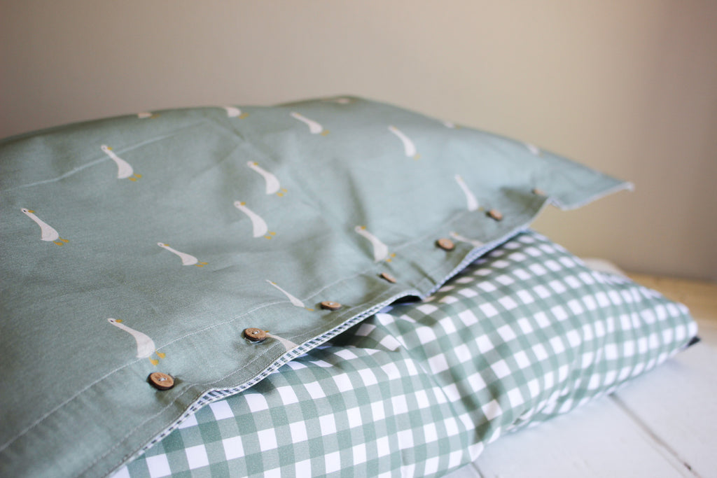 Cot  Duvet Set (100% Cotton) | Ducks & Gingham | Karoo Fields