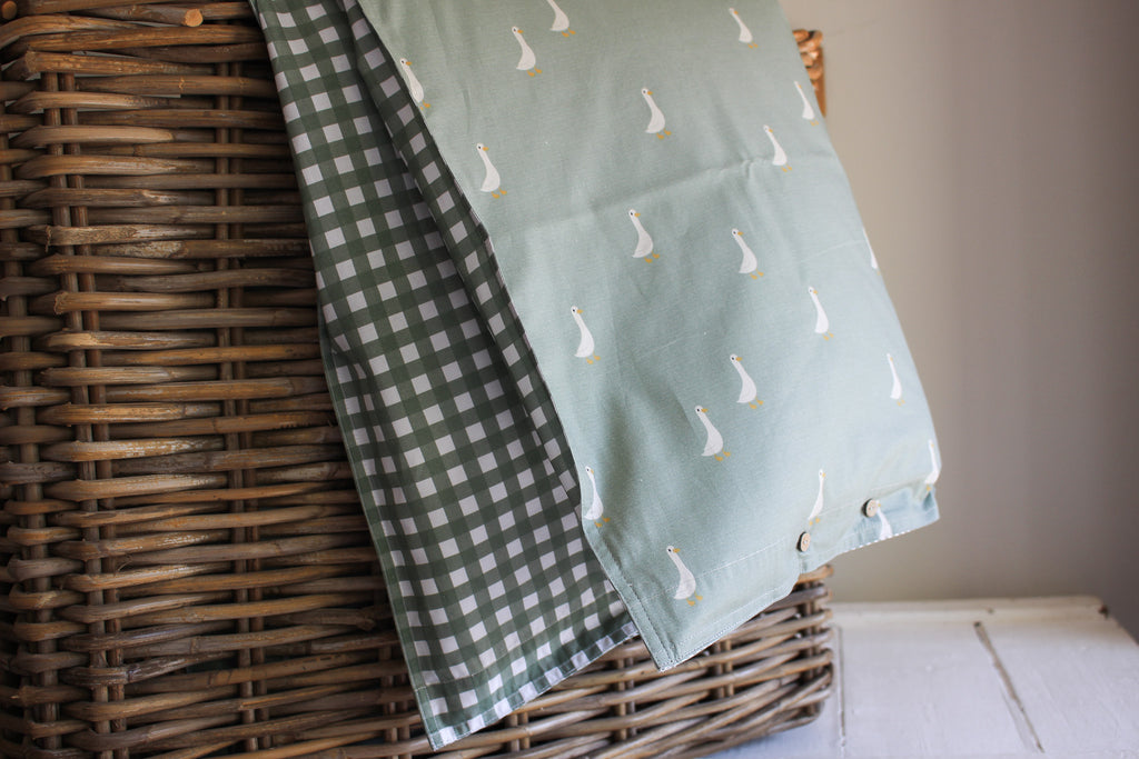 Cot  Duvet Set (100% Cotton) | Ducks & Gingham | Karoo Fields