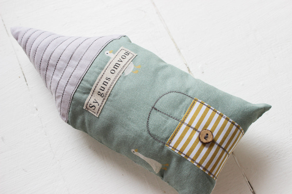 Mamma Muis se Huis |  Karoo Fields