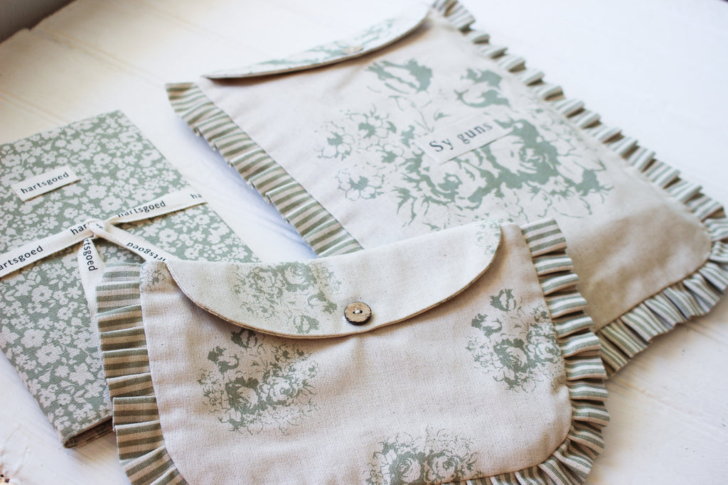 Frilled Bible Bag | Olive | Sy Guns