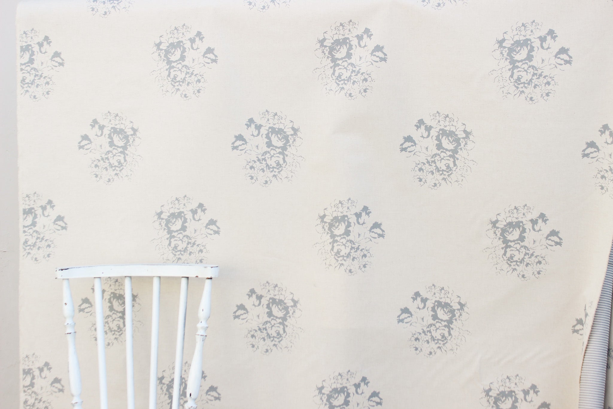 Fabric | Grey Country Floral