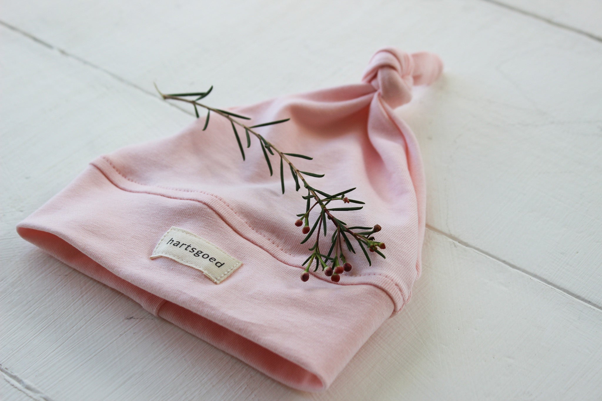 Knotted Hat | Blushing Brides