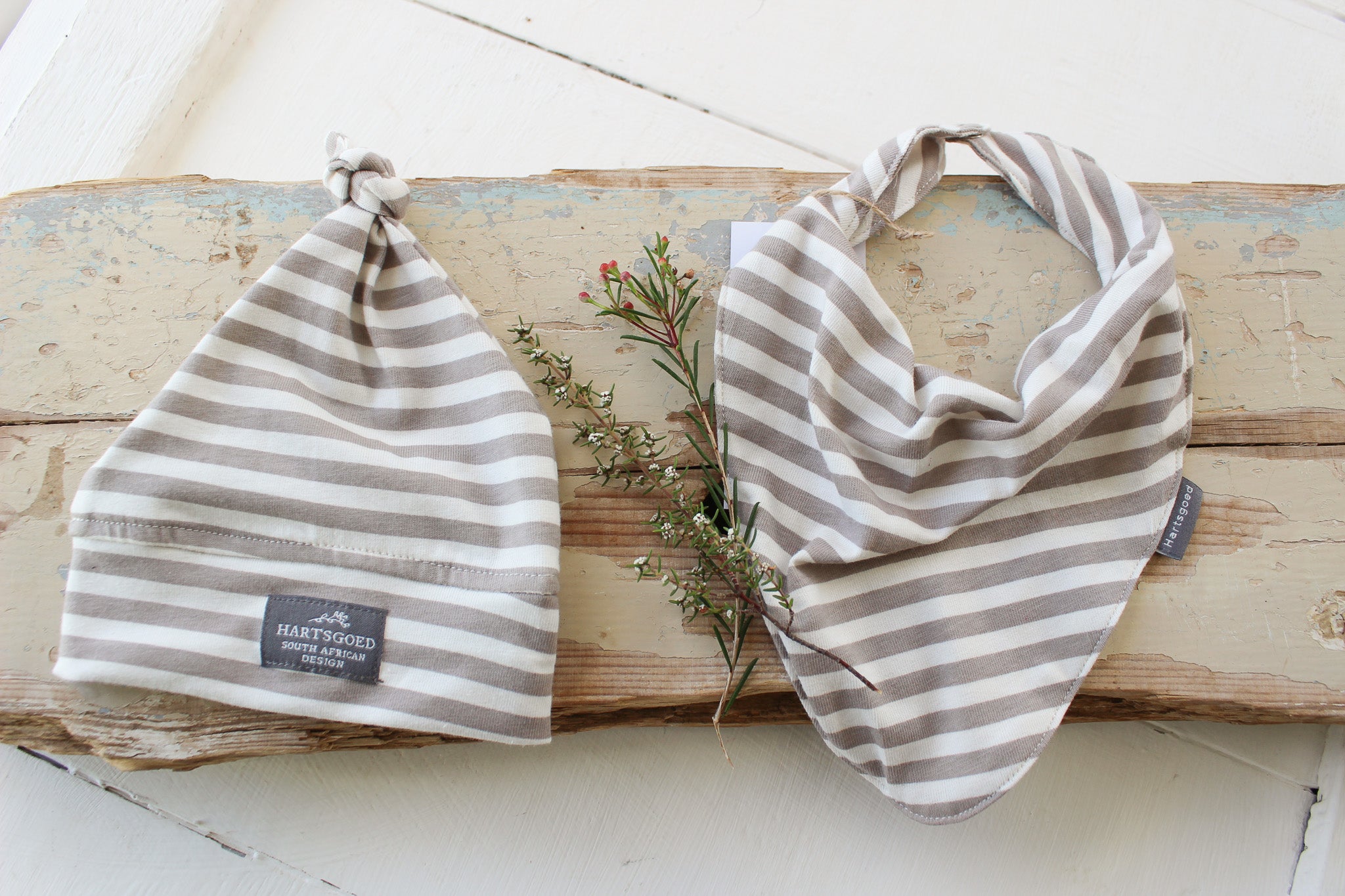 Bandana bib  |  Stone Stripe