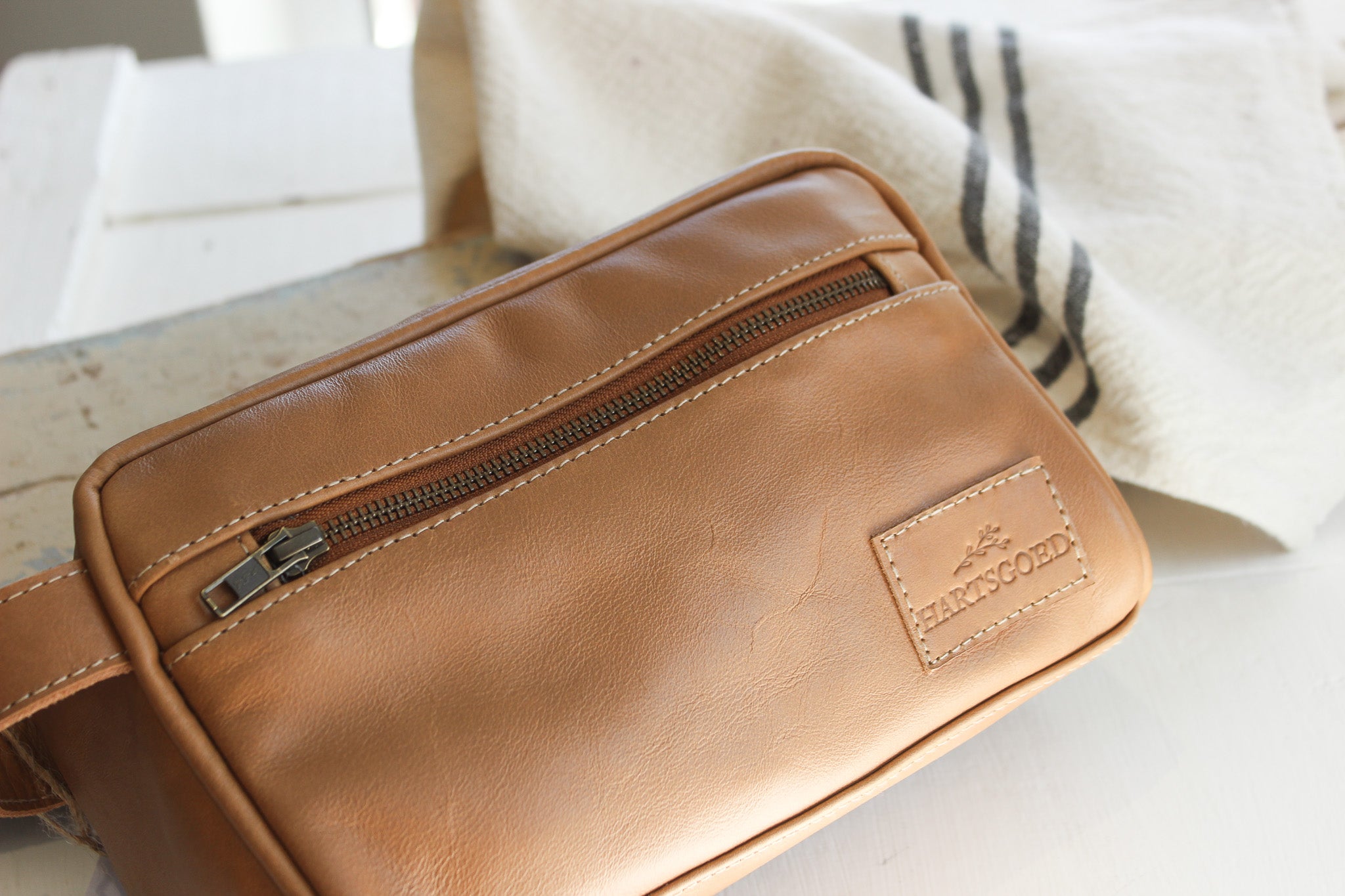 Leather Men's Toiletry |  Caramel