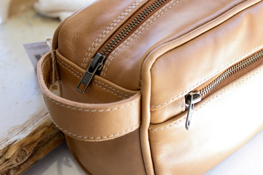 Leather Men's Toiletry |  Caramel
