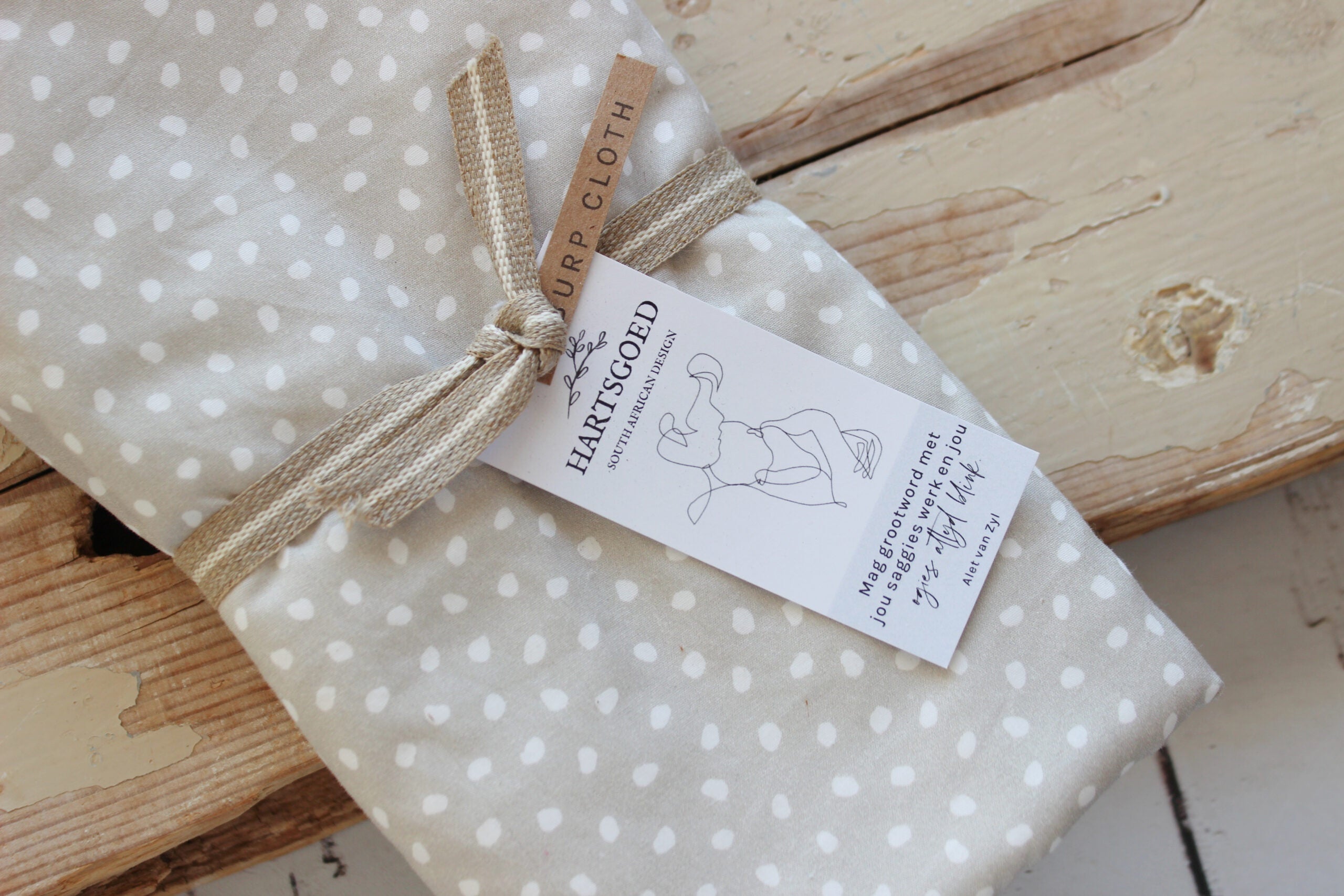 Burp cloth  |  Snow on Stone