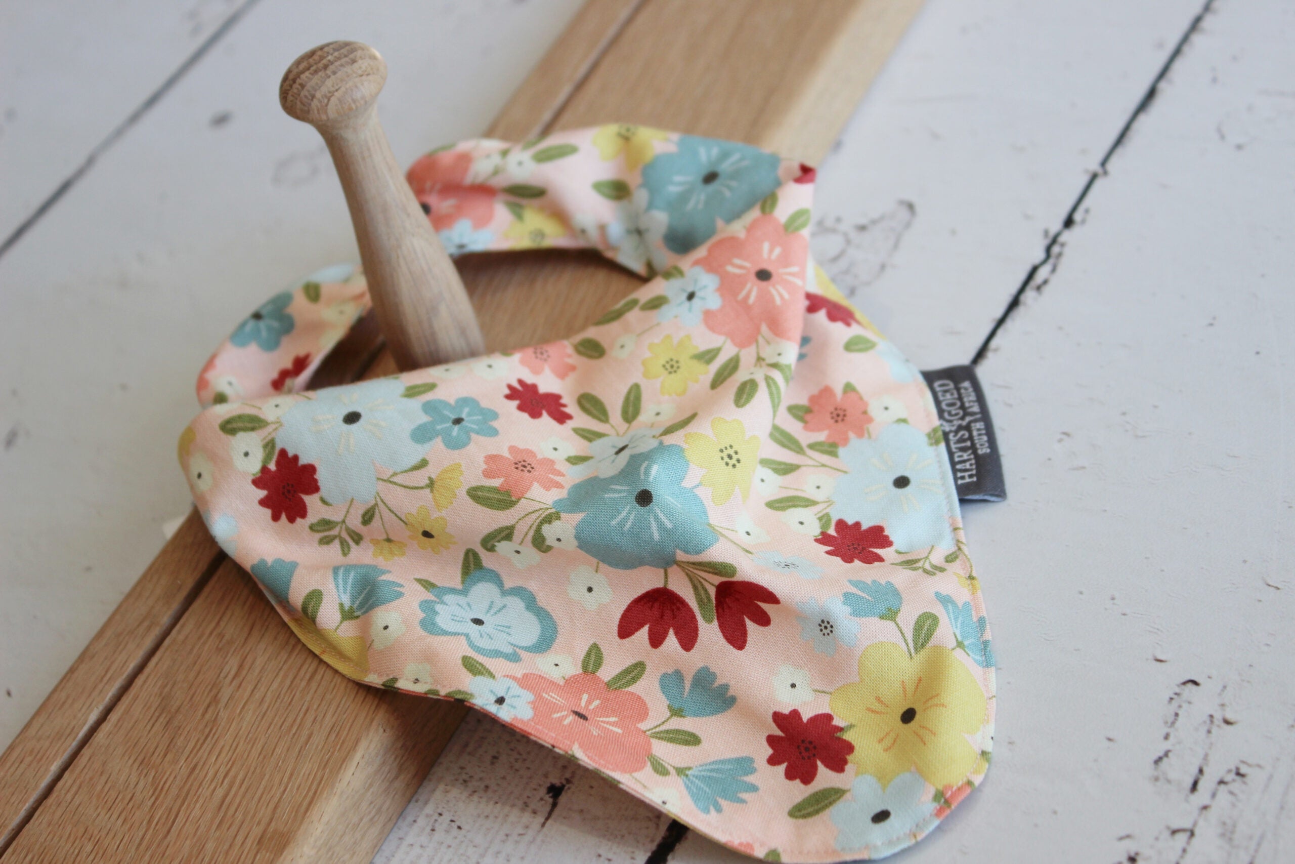 Bandana bib |  Blue & yellow flowers