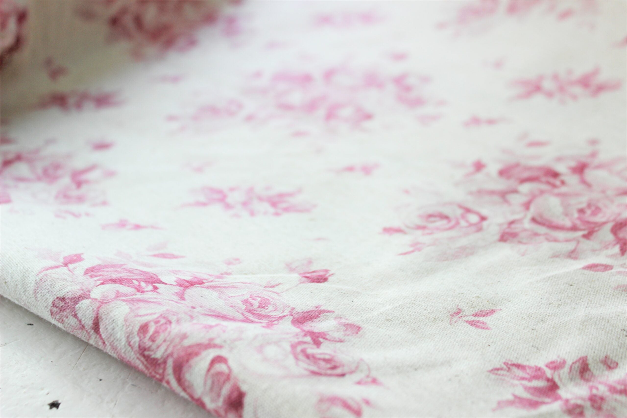 Hartsgoed Fabric  |  My rose Garden in Pink