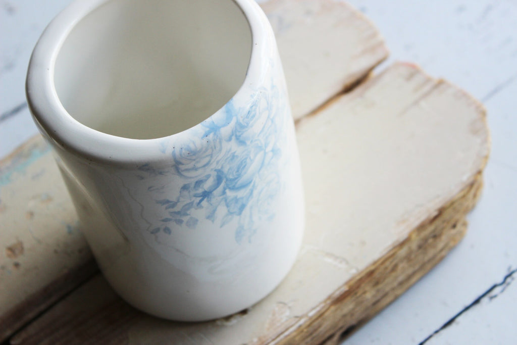 Ceramic Tin Vase  |  Rose Garden